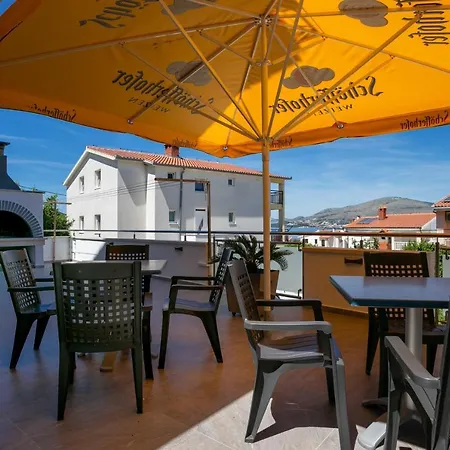 With A Parking Space Okrug Gornji, Ciovo - 19711