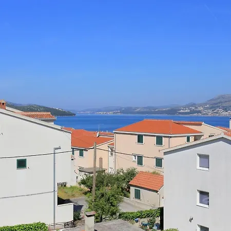 With A Parking Space Okrug Gornji, Ciovo - 19711