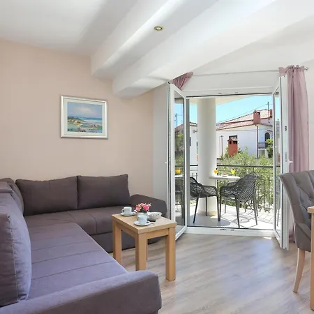 Apartment With A Parking Space Okrug Gornji, Ciovo - 19711 Trogir