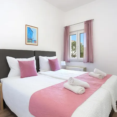 With A Parking Space Okrug Gornji, Ciovo - 19711 * Trogir