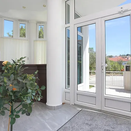 Appartement With A Parking Space Okrug Gornji, Ciovo - 19711 Trogir