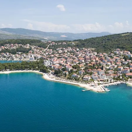 With A Parking Space Okrug Gornji, Ciovo - 19711 Trogir