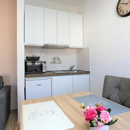 With A Parking Space Okrug Gornji, Ciovo - 19711 * Trogir