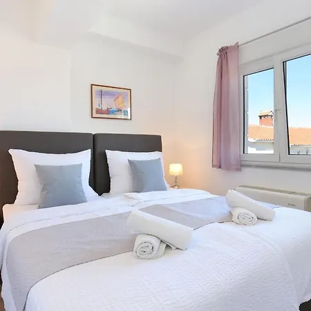 Lägenhet With A Parking Space Okrug Gornji, Ciovo - 19711 *